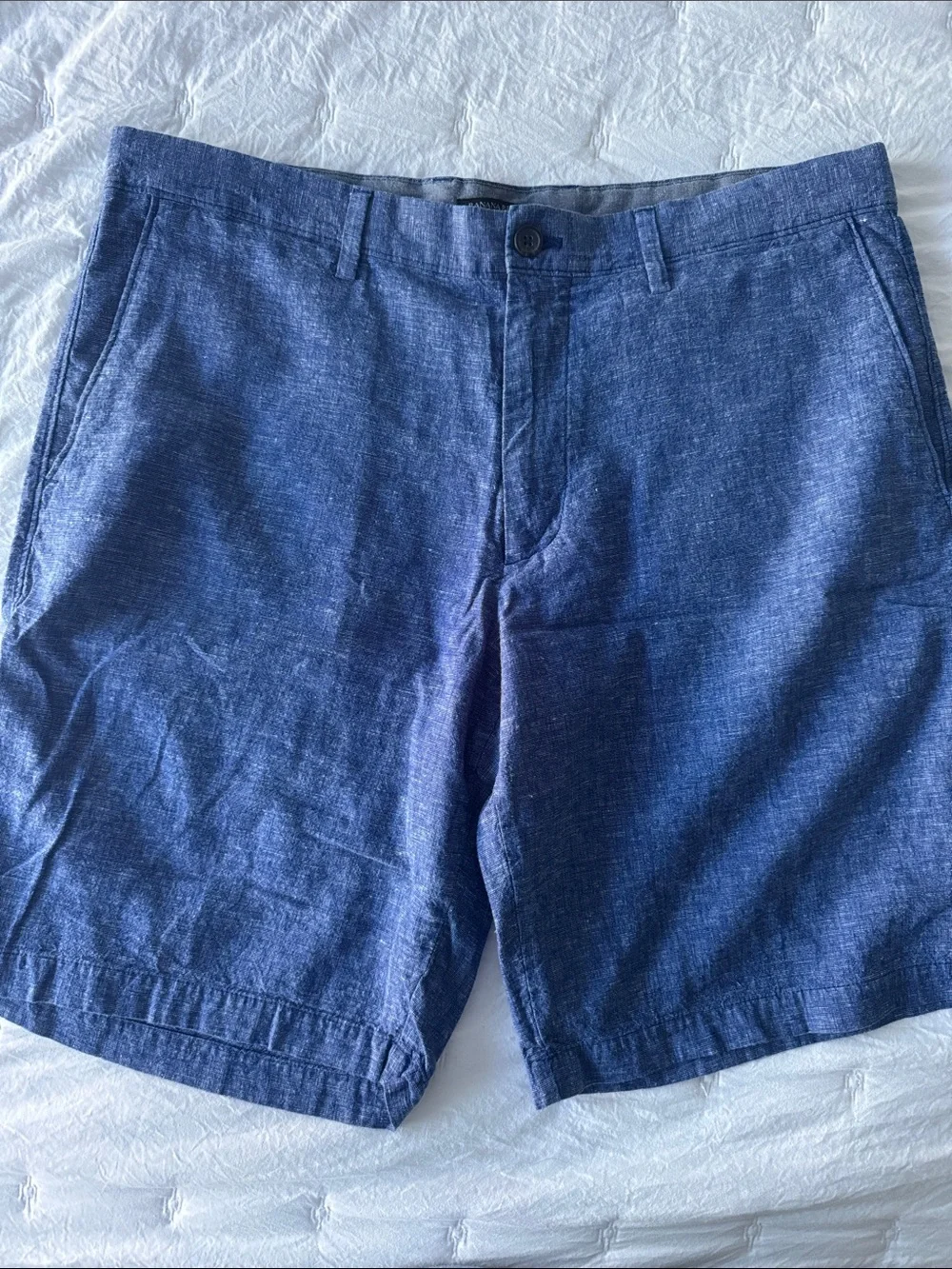 Banana Republic Indigo Chambray Flat-Front Men’s Shorts Size 36